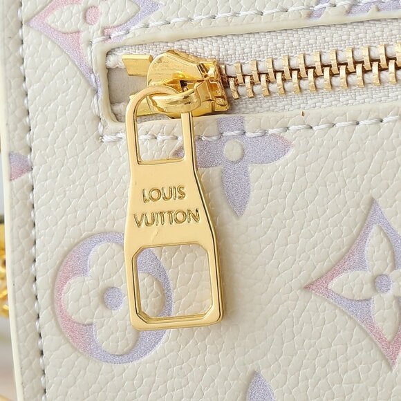 LOUIS VUITTON Pochette Metis East West shoulder crossbody handbag - Picture 7 of 9